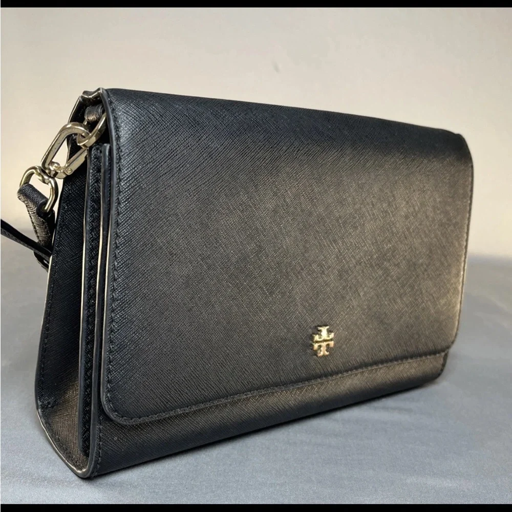 TORY BURCH Emerson Combo Chelsea Crossbody in‎ Black